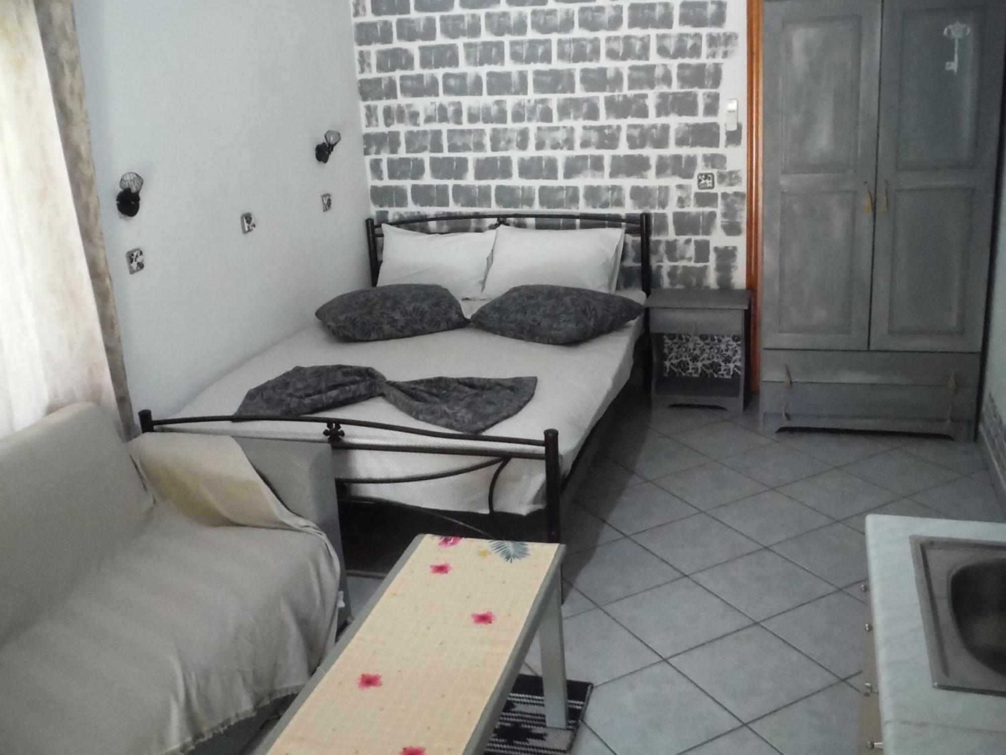 Port Rooms Ліменас Екстер'єр фото