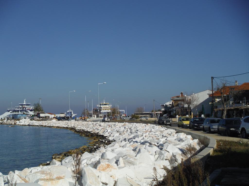 Port Rooms Ліменас Екстер'єр фото
