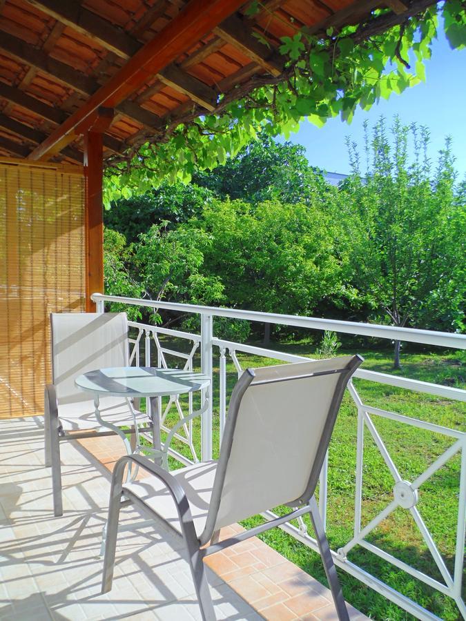 Port Rooms Ліменас Екстер'єр фото